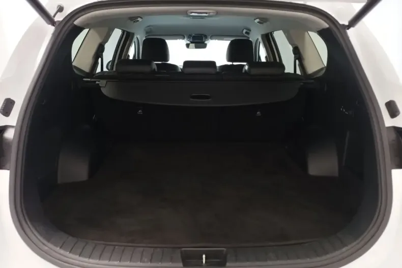 Hyundai SANTA FE din 2022 cu 53.741 km - oferta HYU110447 - foto 6