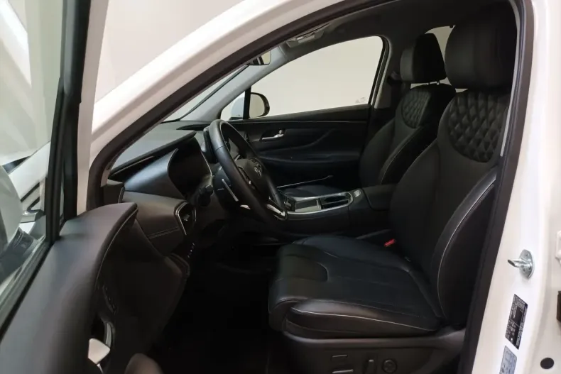 Hyundai SANTA FE din 2022 cu 53.741 km - oferta HYU110447 - foto 9