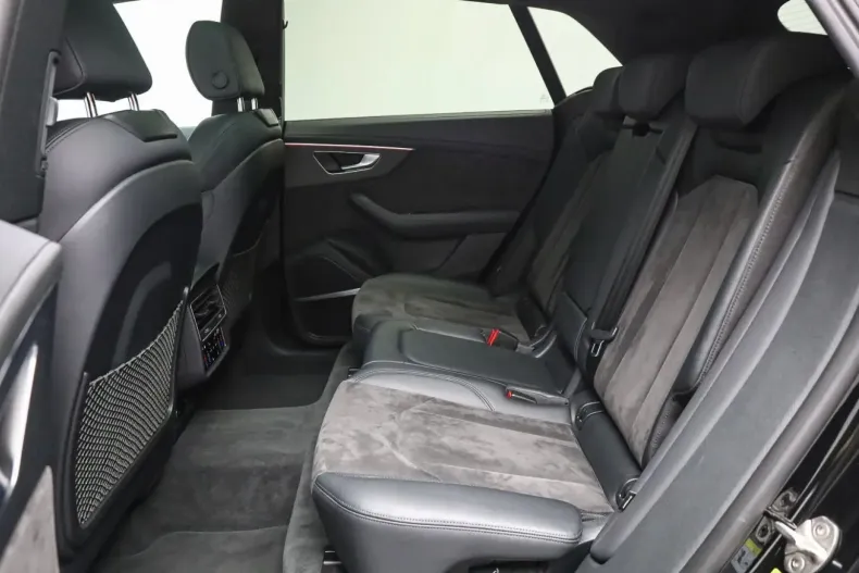 Audi RSQ8 din 2022 cu 67.900 km - oferta AUD110457 - foto 8