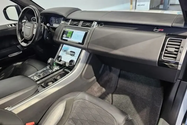 Land Rover Range Rover Sport din 2020 cu 29.000 km - oferta LAN110458 - foto 16