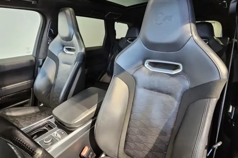 Land Rover Range Rover Sport din 2020 cu 29.000 km - oferta LAN110458 - foto 17