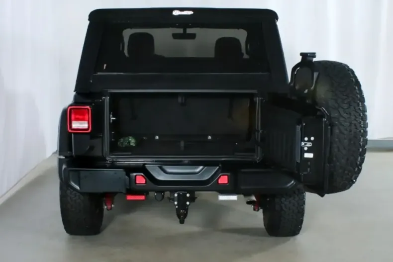 Jeep Wrangler din 2024 cu 8.430 km - oferta JEE110459 - foto 12