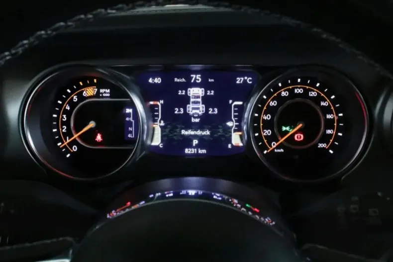 Jeep Wrangler din 2024 cu 8.430 km - oferta JEE110459 - foto 14