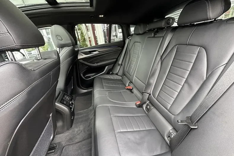 BMW X4 din 2024 cu 8.620 km - oferta BMW110468 - foto 13