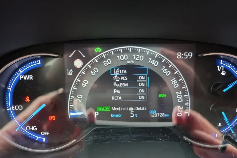 Toyota RAV4 din 2021 cu 120.750 km - oferta TOY110479 - foto 9