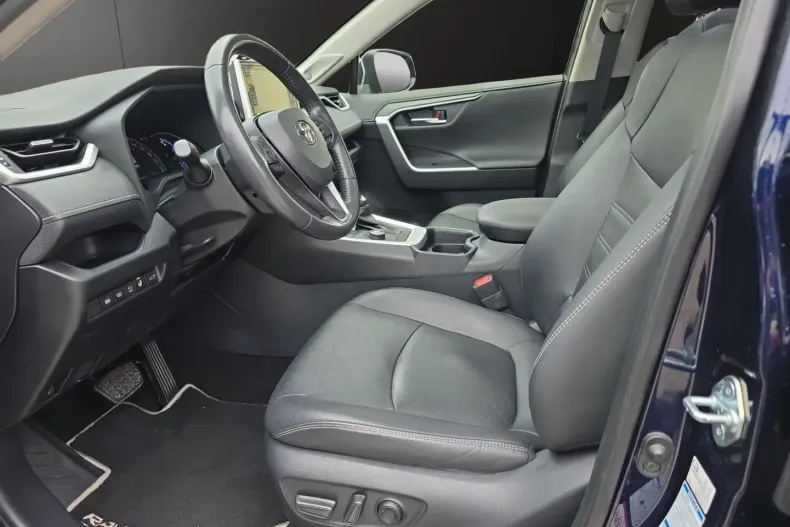 Toyota RAV4 din 2021 cu 120.750 km - oferta TOY110479 - foto 14