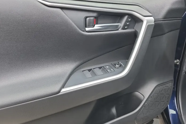 Toyota RAV4 din 2021 cu 120.750 km - oferta TOY110479 - foto 19