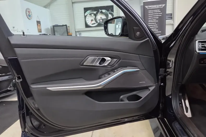 BMW M3 din 2023 cu 4.636 km - oferta BMW110493 - foto 14