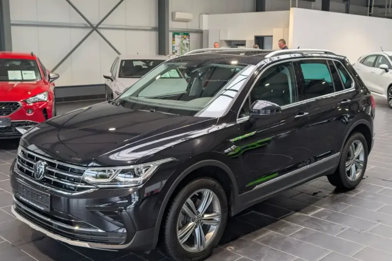 Volkswagen Tiguan din 2022 cu 69.000 km - oferta VOL110494 - foto 1