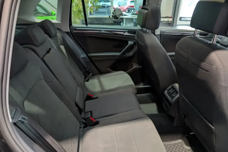 Volkswagen Tiguan din 2022 cu 69.000 km - oferta VOL110494 - foto 10