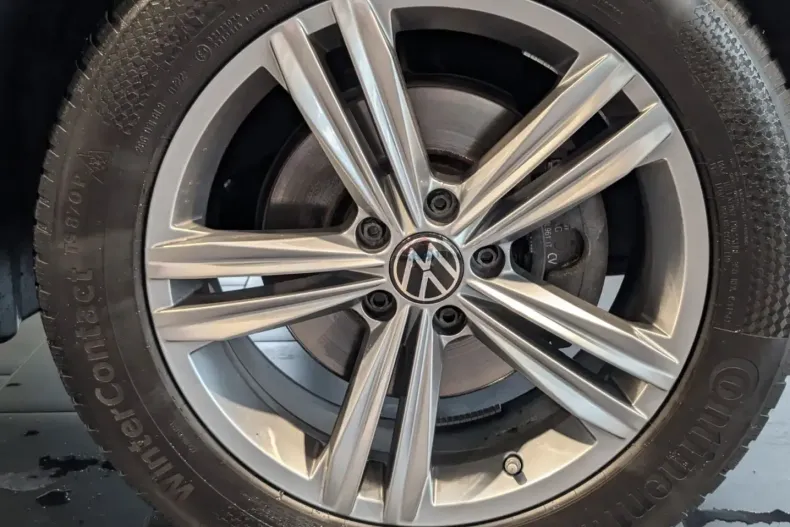 Volkswagen Tiguan din 2022 cu 69.000 km - oferta VOL110494 - foto 13