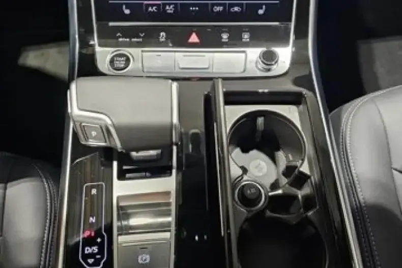 Audi Q7 din 2025 cu 27.986 km - oferta AUD110506 - foto 18