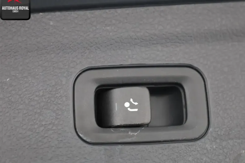 Mercedes-Benz GLE 450 din 2021 cu 74.995 km - oferta MER110513 - foto 26