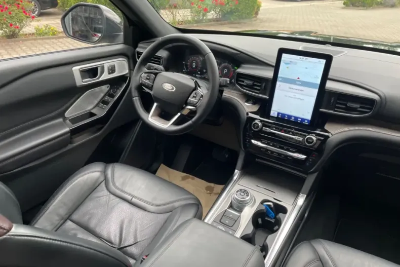 Ford Explorer din 2021 cu 57.889 km - oferta FOR110516 - foto 3