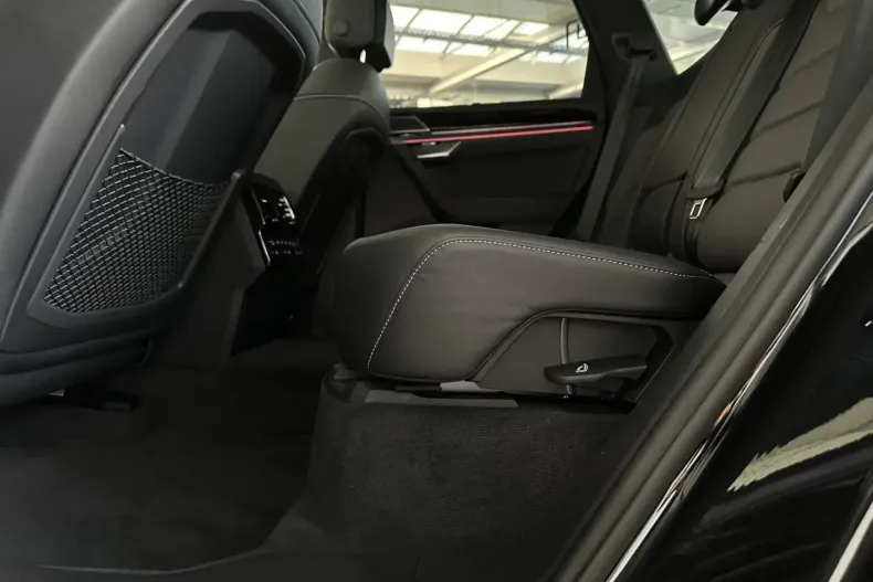 Volkswagen Touareg din 2024 cu 39.000 km - oferta VOL110524 - foto 28