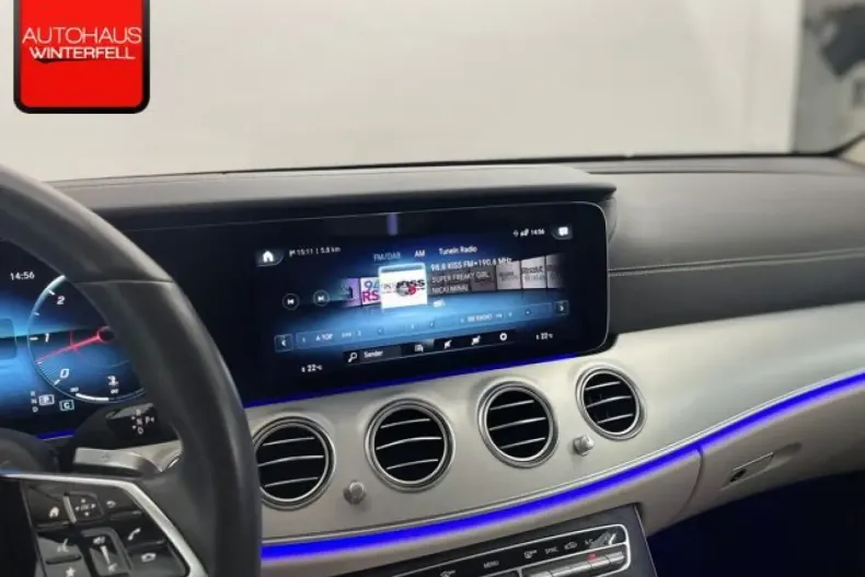 Mercedes-Benz E 400 din 2022 cu 98.030 km - oferta MER110530 - foto 25