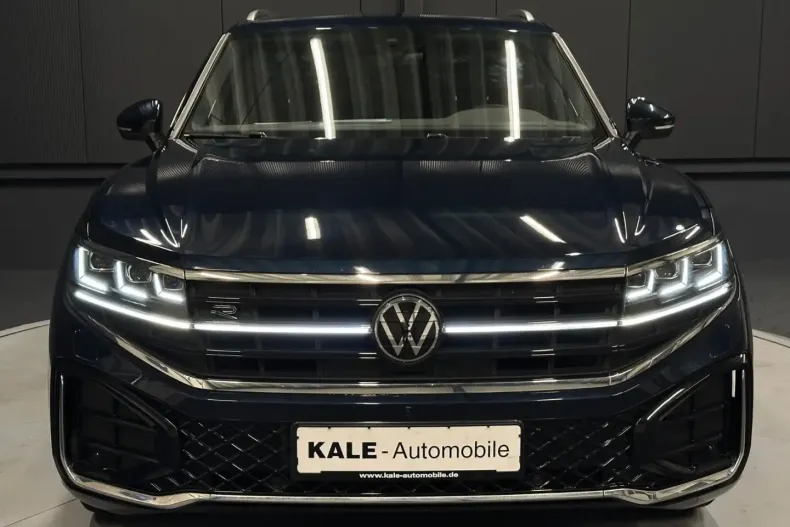 Volkswagen Touareg din 2024 cu 58.850 km - oferta VOL110536 - foto 7