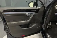 Volkswagen Touareg din 2024 cu 58.850 km - oferta VOL110536 - foto 12