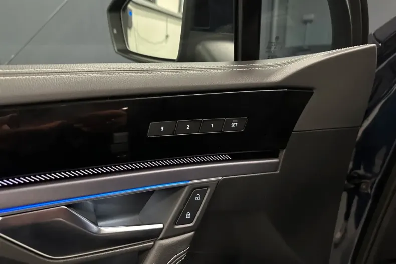 Volkswagen Touareg din 2024 cu 58.850 km - oferta VOL110536 - foto 13