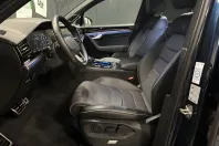 Volkswagen Touareg din 2024 cu 58.850 km - oferta VOL110536 - foto 14