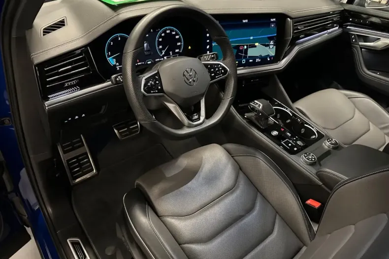 Volkswagen Touareg din 2023 cu 65.850 km - oferta VOL110546 - foto 16