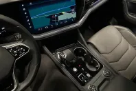 Volkswagen Touareg din 2023 cu 65.850 km - oferta VOL110546 - foto 20