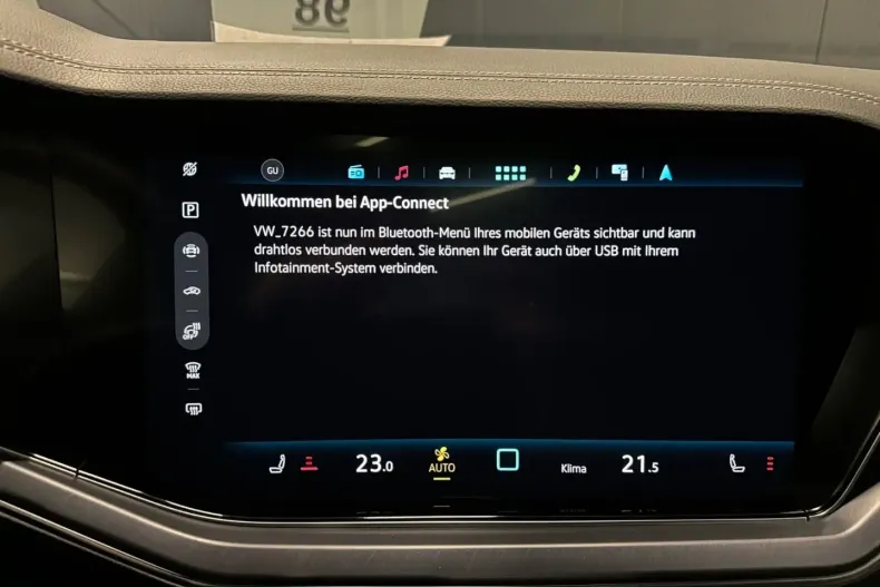 Volkswagen Touareg din 2023 cu 65.850 km - oferta VOL110546 - foto 24