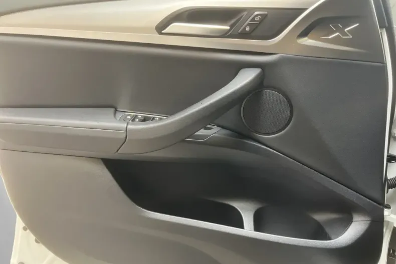 BMW X4 din 2024 cu 15.350 km - oferta BMW110574 - foto 13