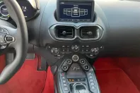 Aston Martin V12 Vantage din 2022 cu 1.700 km - oferta AST110596 - foto 16