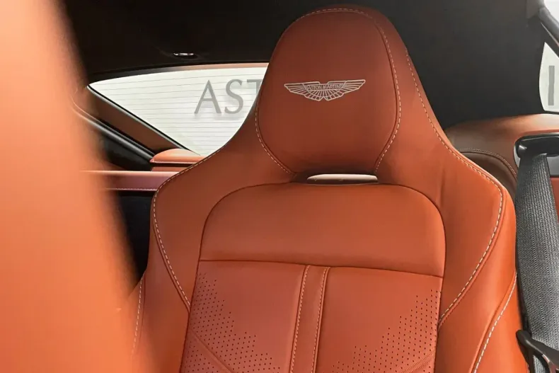 Aston Martin V12 Vantage din 2022 cu 1.900 km - oferta AST110601 - foto 16