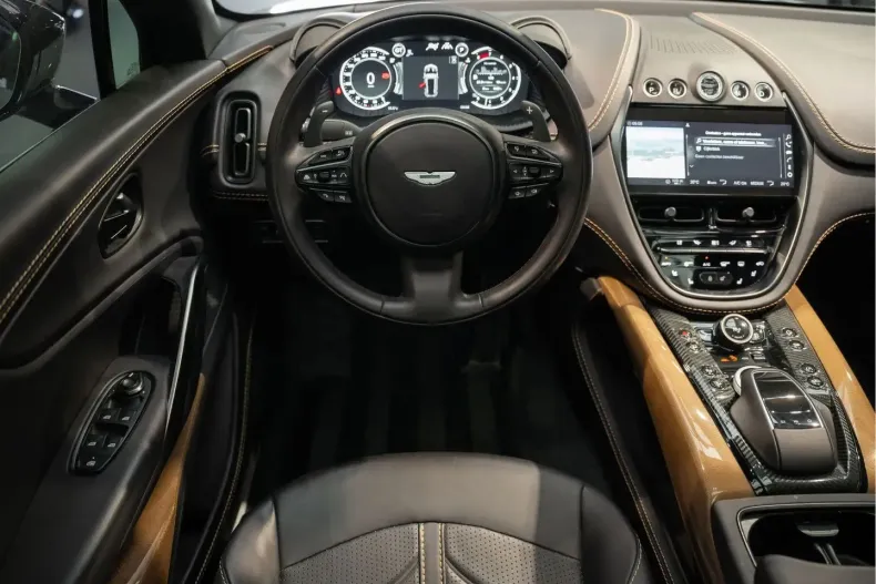 Aston Martin DBX din 2023 cu 24.335 km - oferta AST110604 - foto 8