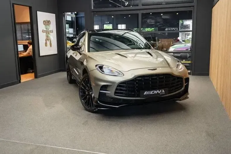 Aston Martin DBX din 2023 cu 24.335 km - oferta AST110604 - foto 24
