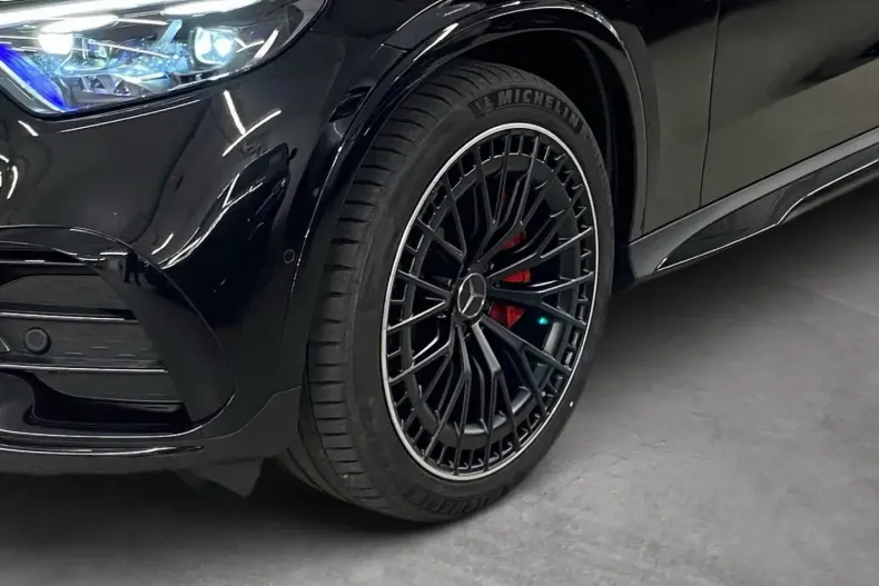 Mercedes-Benz GLC 43 AMG din 2024 cu 14.100 km - oferta MER110607 - foto 5