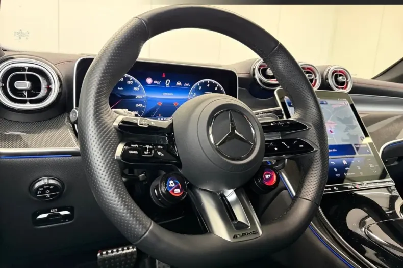 Mercedes-Benz GLC 43 AMG din 2024 cu 6.910 km - oferta MER110608 - foto 8