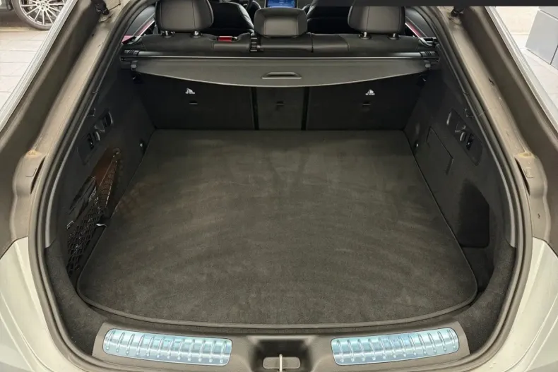 Mercedes-Benz GLC 43 AMG din 2024 cu 6.910 km - oferta MER110608 - foto 15