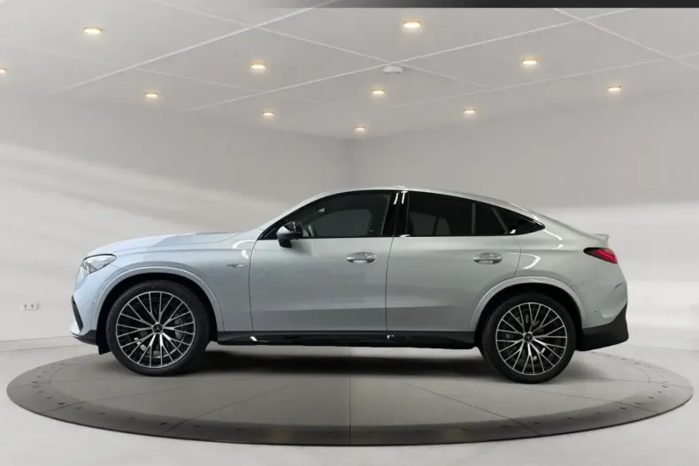 Mercedes-Benz GLC 43 AMG din 2024 cu 6.910 km - oferta MER110609 - foto 2