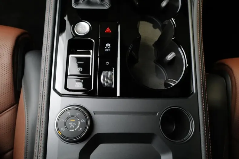 Volkswagen Touareg din 2024 cu 9.396 km - oferta VOL110622 - foto 14