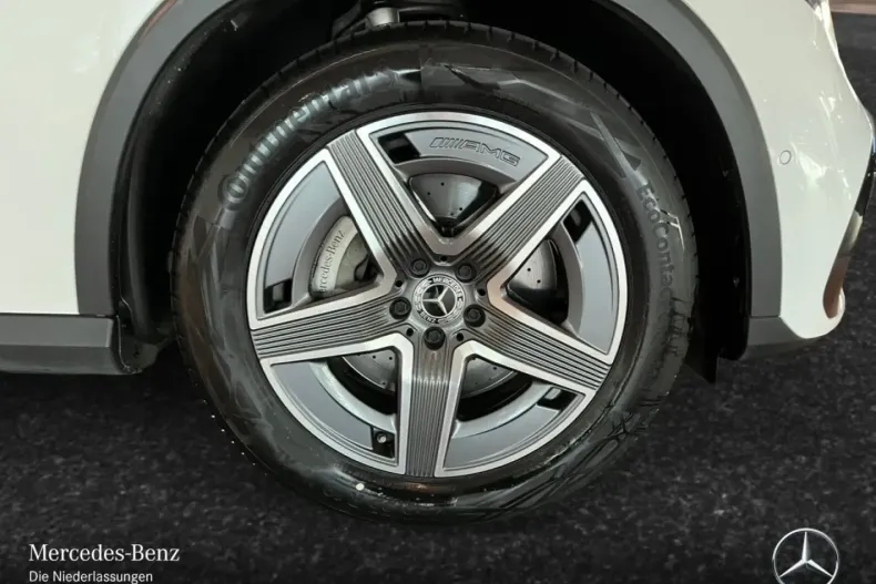 Mercedes-Benz GLC 220 din 2023 cu 65.526 km - oferta MER110626 - foto 4