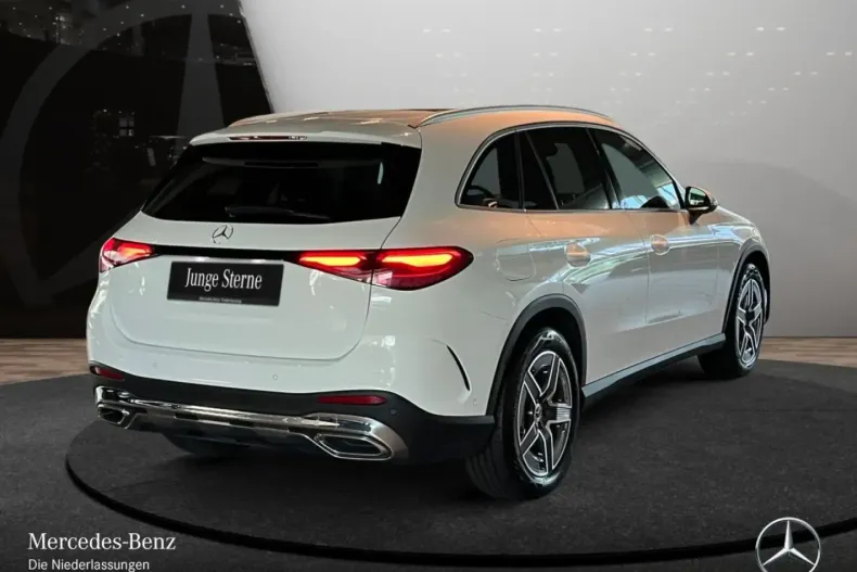 Mercedes-Benz GLC 220 din 2023 cu 65.526 km - oferta MER110626 - foto 5