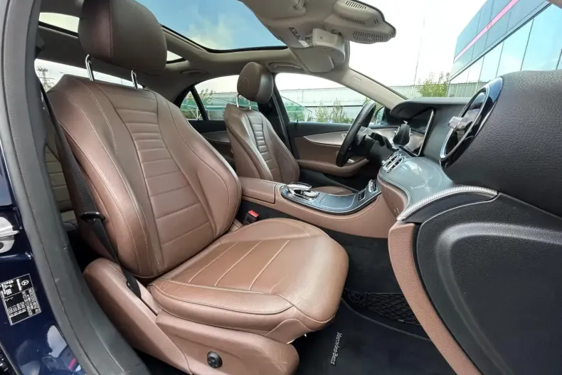 Mercedes-Benz E 200 din 2020 cu 86.706 km - oferta MER110629 - foto 14