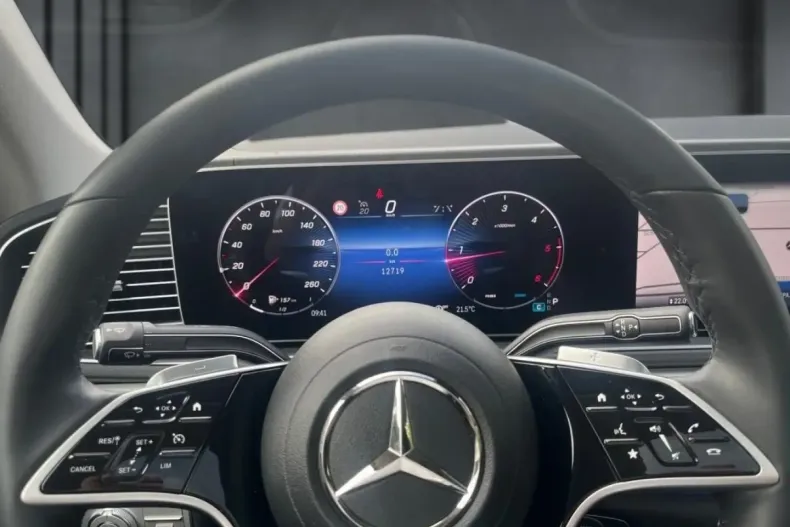 Mercedes-Benz GLE 300 din 2024 cu 12.711 km - oferta MER110637 - foto 8