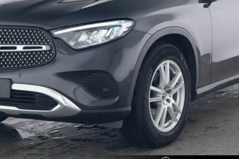 Mercedes-Benz GLC 200 din 2024 cu 32.363 km - oferta MER110648 - foto 2