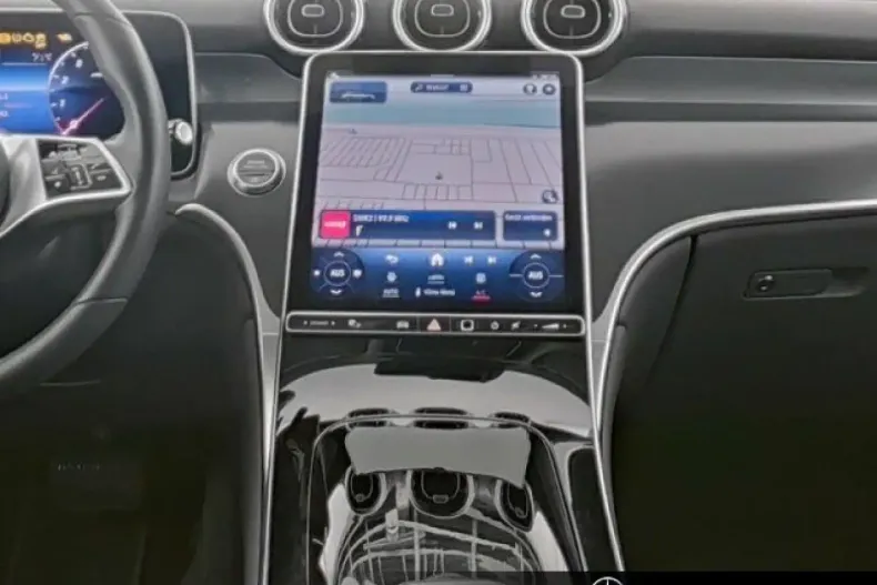 Mercedes-Benz GLC 200 din 2024 cu 32.363 km - oferta MER110648 - foto 5