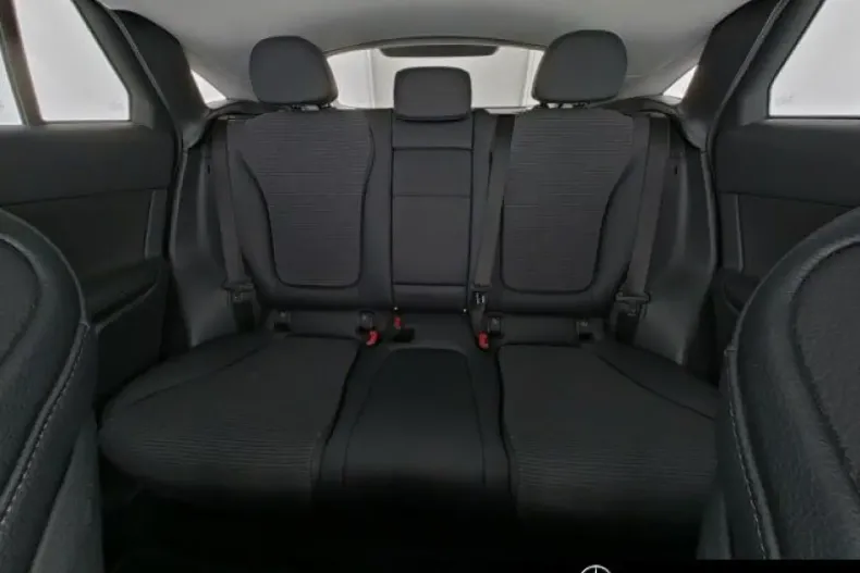 Mercedes-Benz GLC 200 din 2024 cu 32.363 km - oferta MER110648 - foto 9