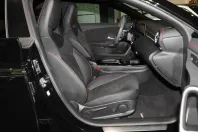 Mercedes-Benz CLA 180 din 2024 cu 8.493 km - oferta MER110655 - foto 4