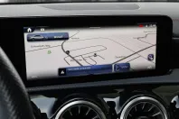 Mercedes-Benz CLA 180 din 2024 cu 17.572 km - oferta MER110656 - foto 10