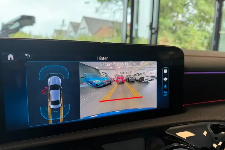 Mercedes-Benz CLA 180 din 2024 cu 18.530 km - oferta MER110657 - foto 19