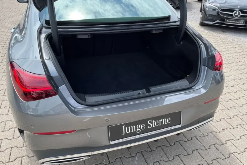 Mercedes-Benz CLA 180 din 2024 cu 21.443 km - oferta MER110658 - foto 6