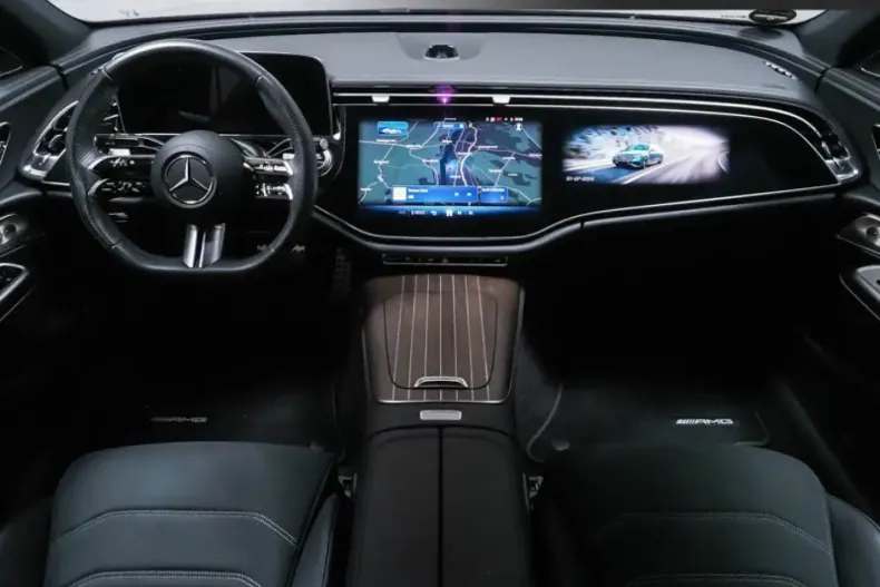 Mercedes-Benz E 450 din 2024 cu 12.398 km - oferta MER110659 - foto 9