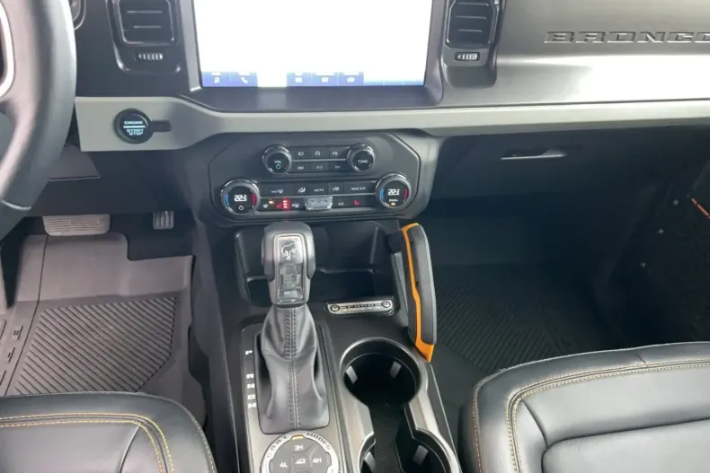 Ford Bronco din 2023 cu 4.388 km - oferta FOR110661 - foto 9